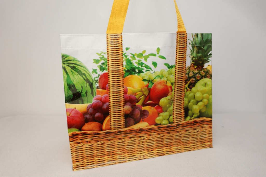 Custom shopping bags with logos and unique designs